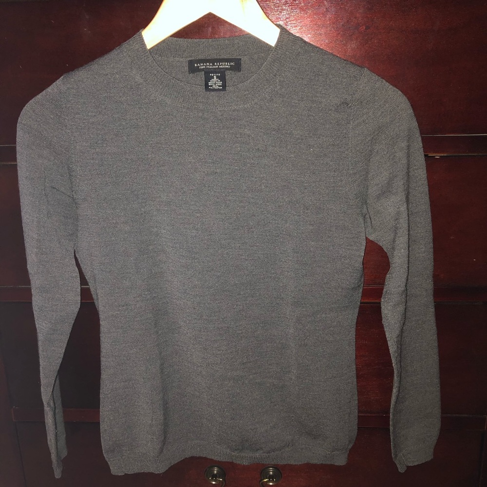 Banana Republic - Classic Grey Sweater